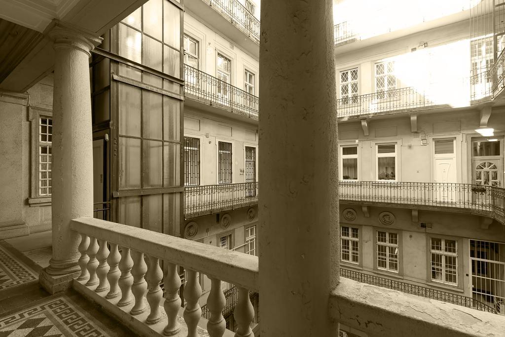 Apartmán Sweet Dreams At Oktogon Downtown Budapešť Exteriér fotografie